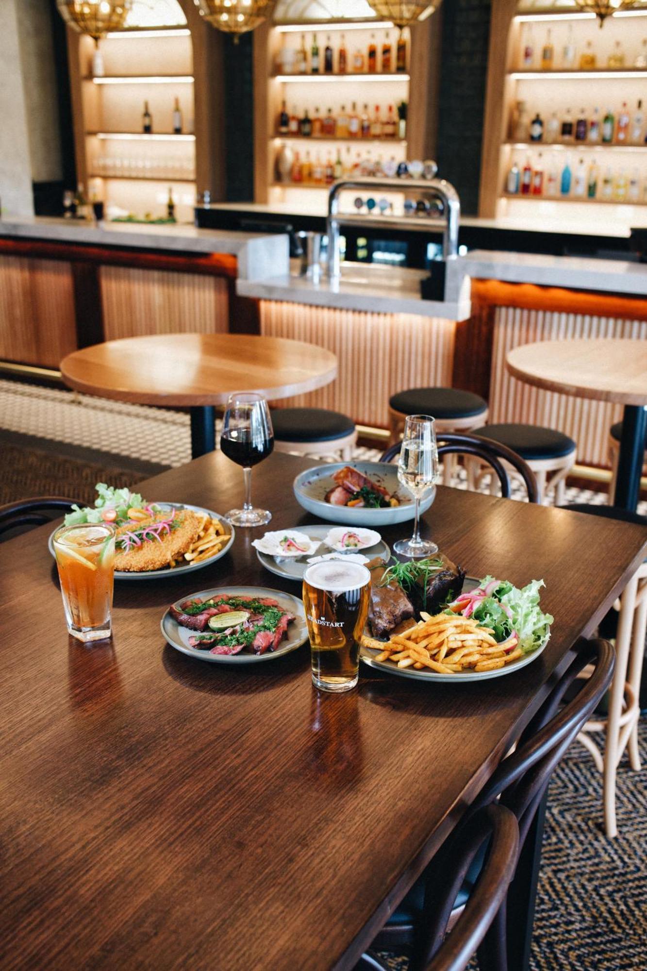 Oaks Townsville Metropole Hotel المظهر الخارجي الصورة