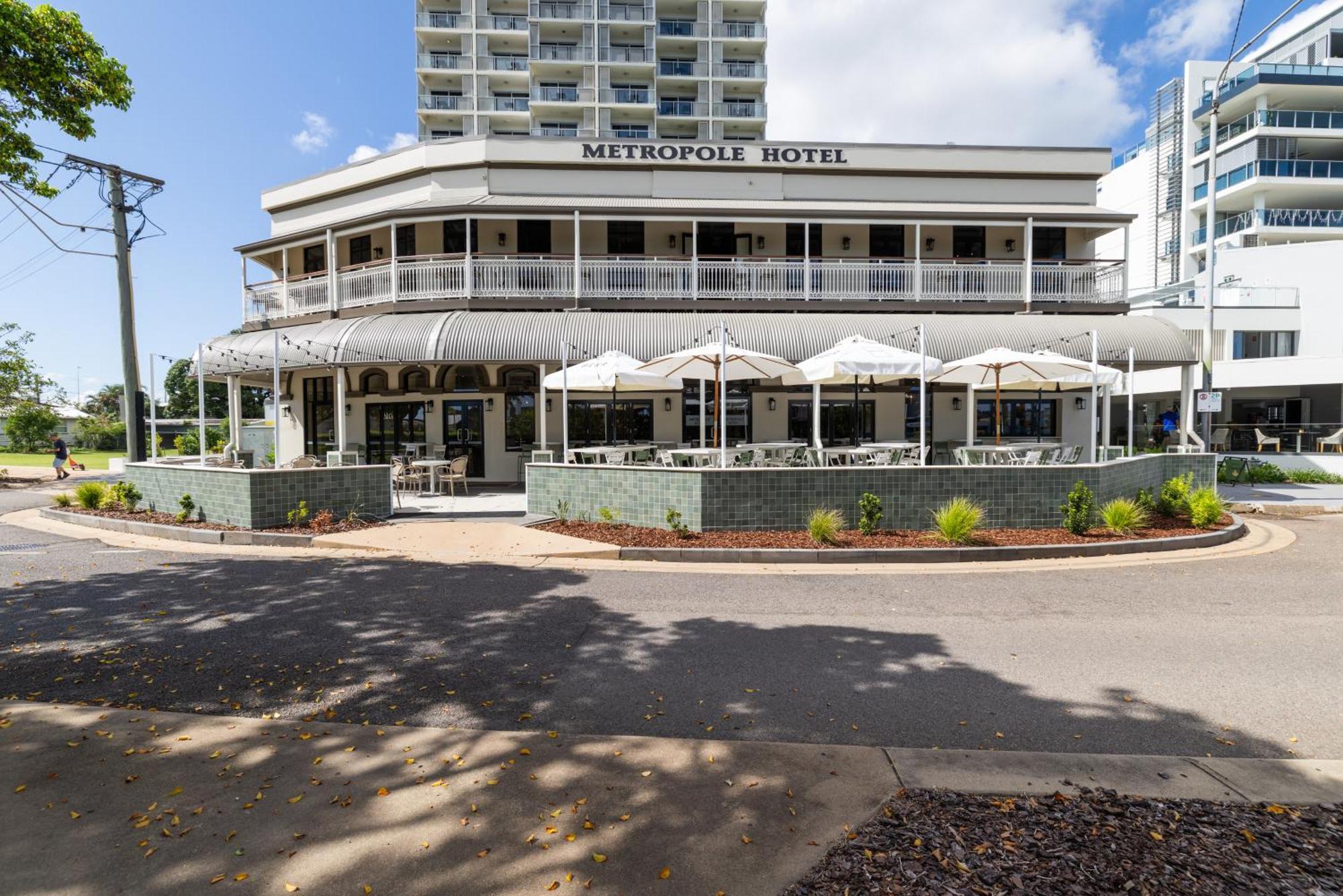 Oaks Townsville Metropole Hotel المظهر الخارجي الصورة