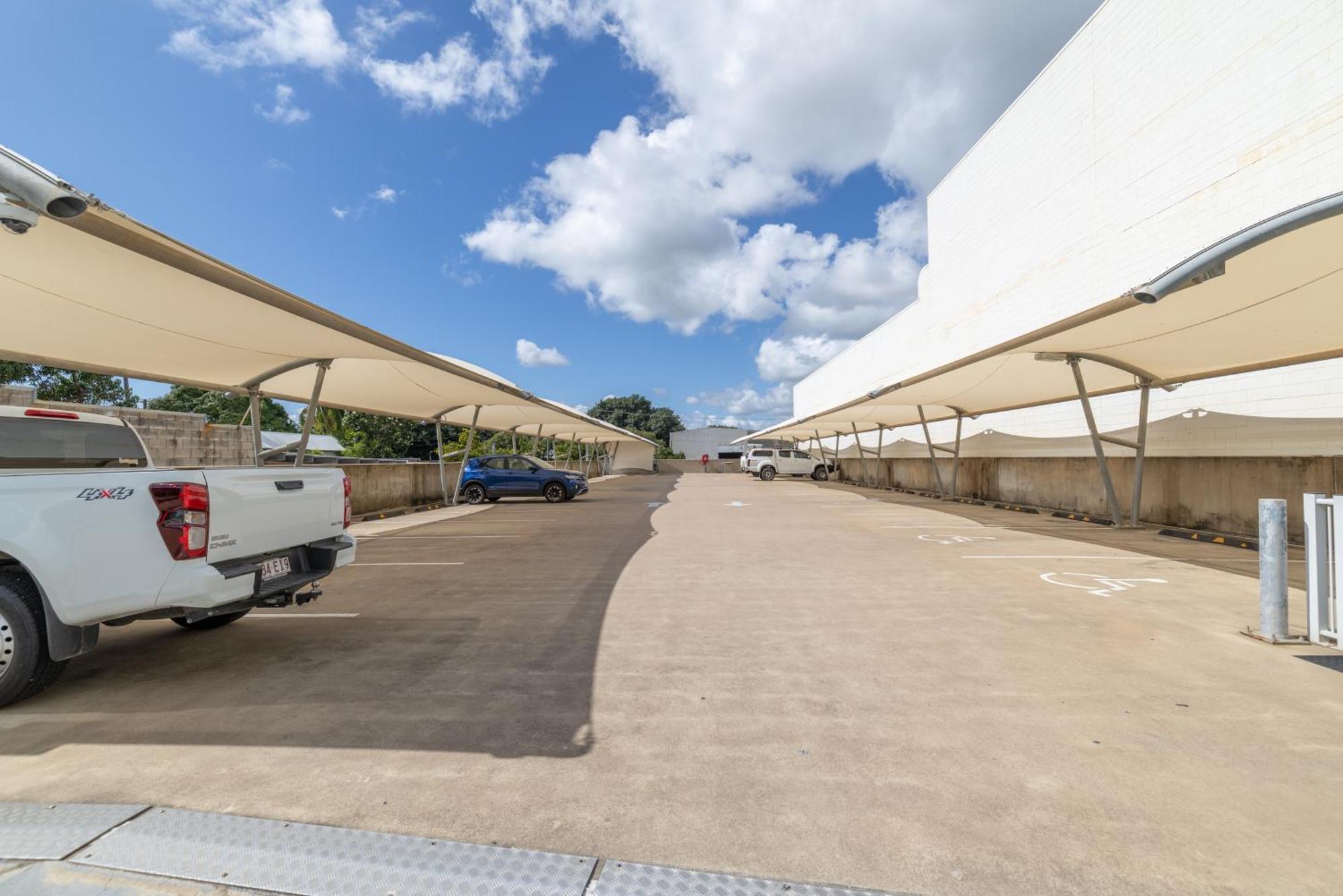 Oaks Townsville Metropole Hotel المظهر الخارجي الصورة