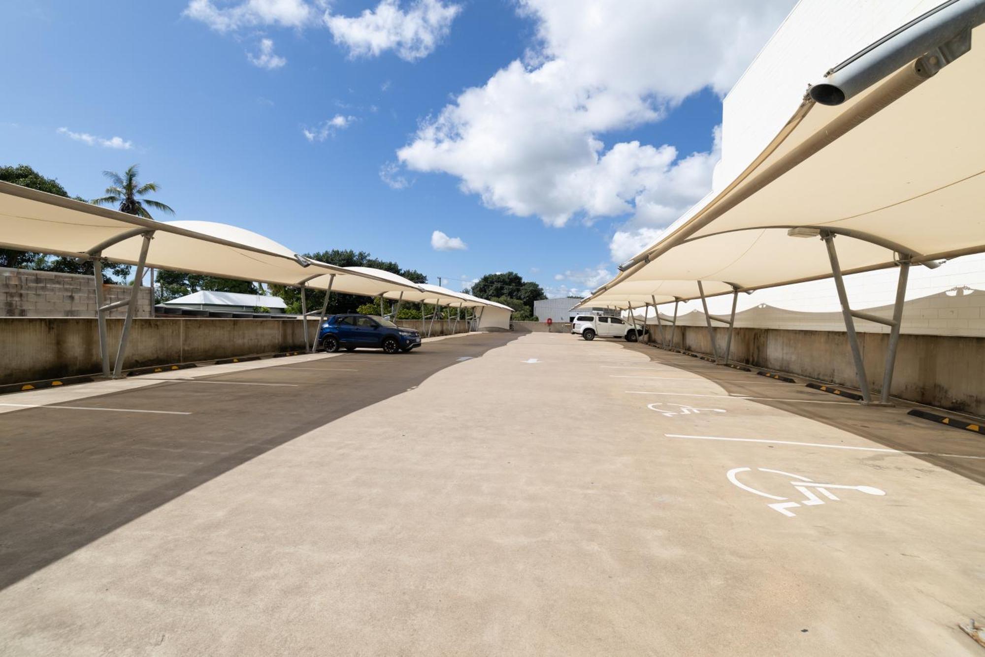 Oaks Townsville Metropole Hotel المظهر الخارجي الصورة