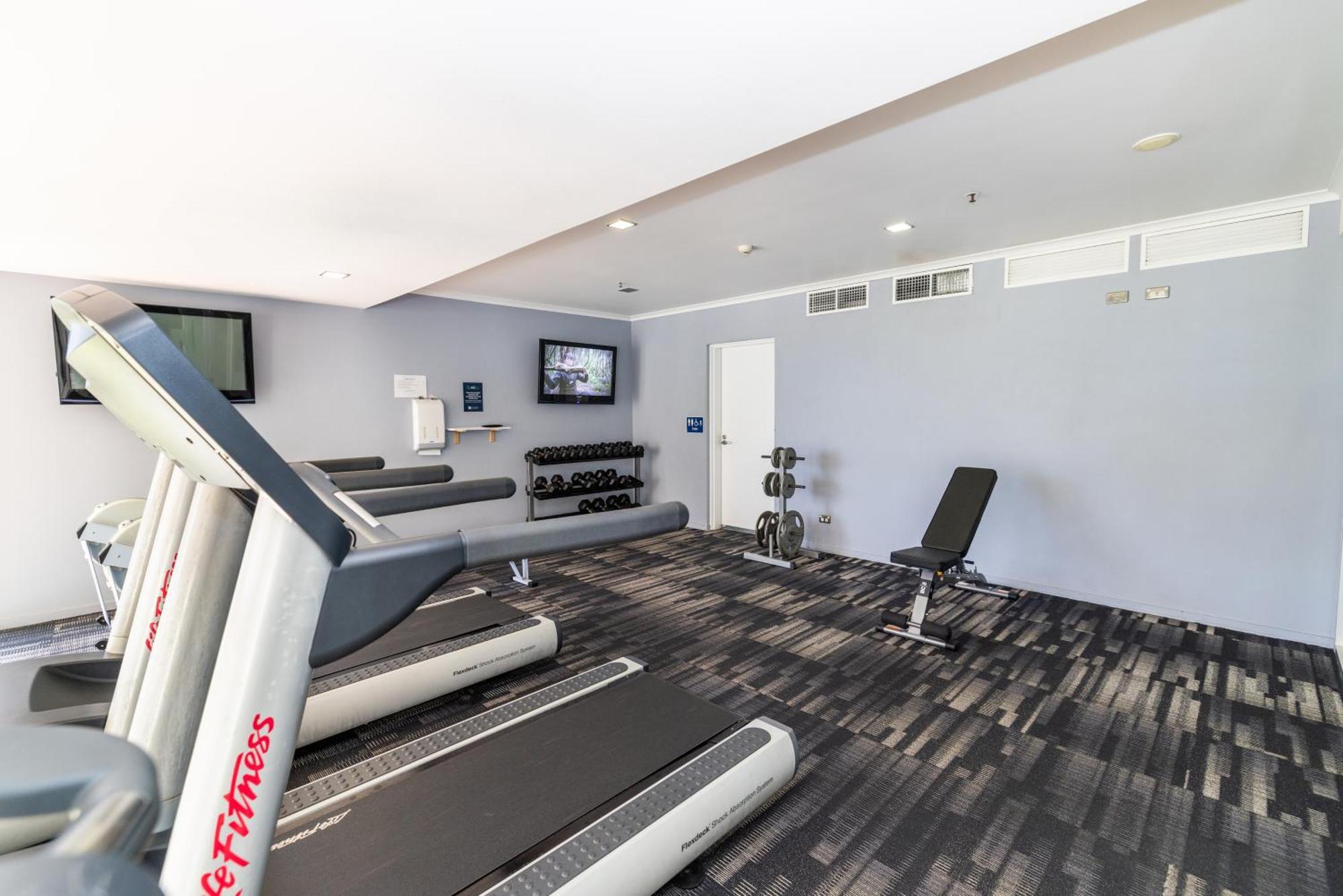 Oaks Townsville Metropole Hotel المظهر الخارجي الصورة